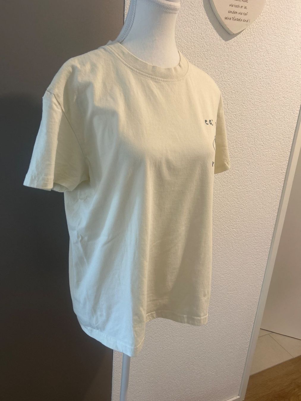 T-shirt: T-Shirt hellgelb mit Aufdruck Grösse M – Usato da Brunnen venduto da Nala2929 2