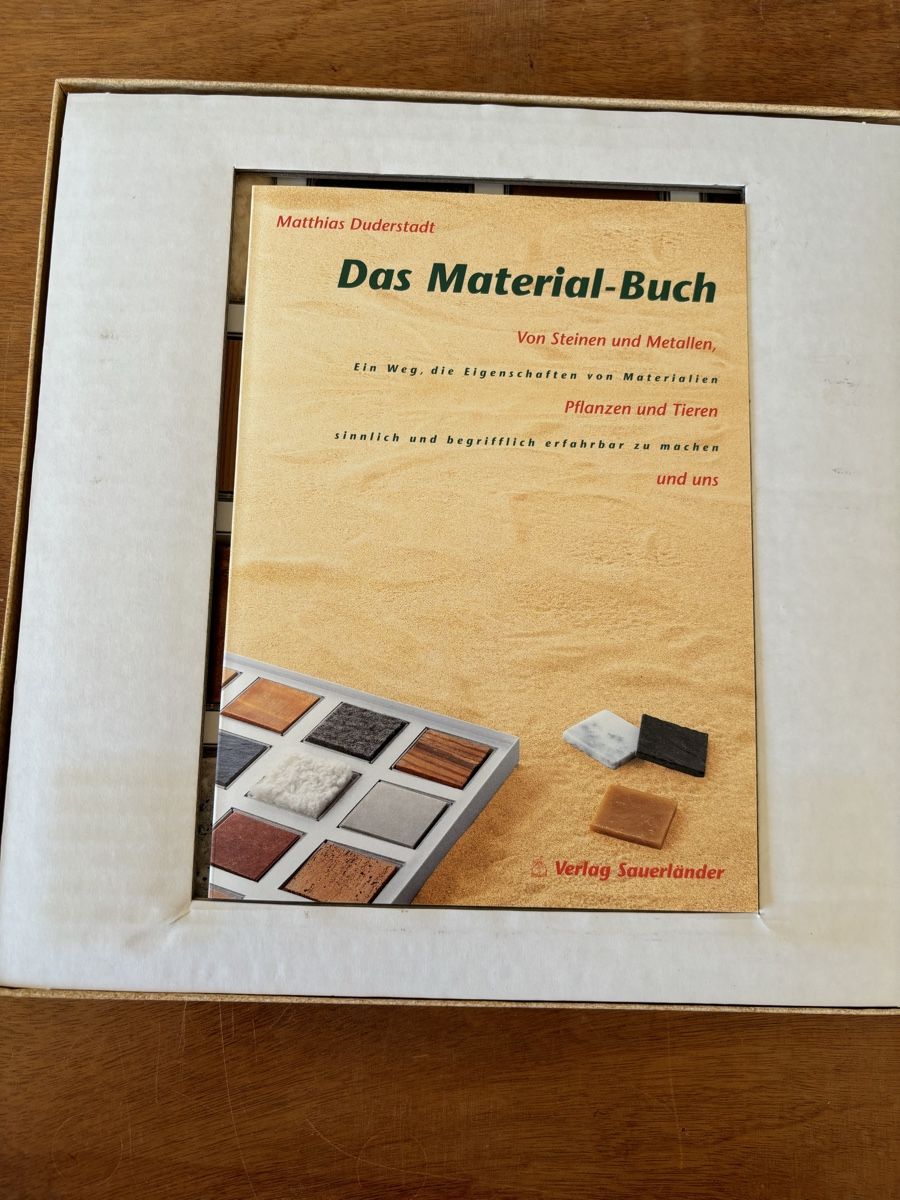 Bücher: Duderstadt. Das Material-Buch. Mit 16 Materialproben – Gebraucht aus Zürich von WWehrle 1