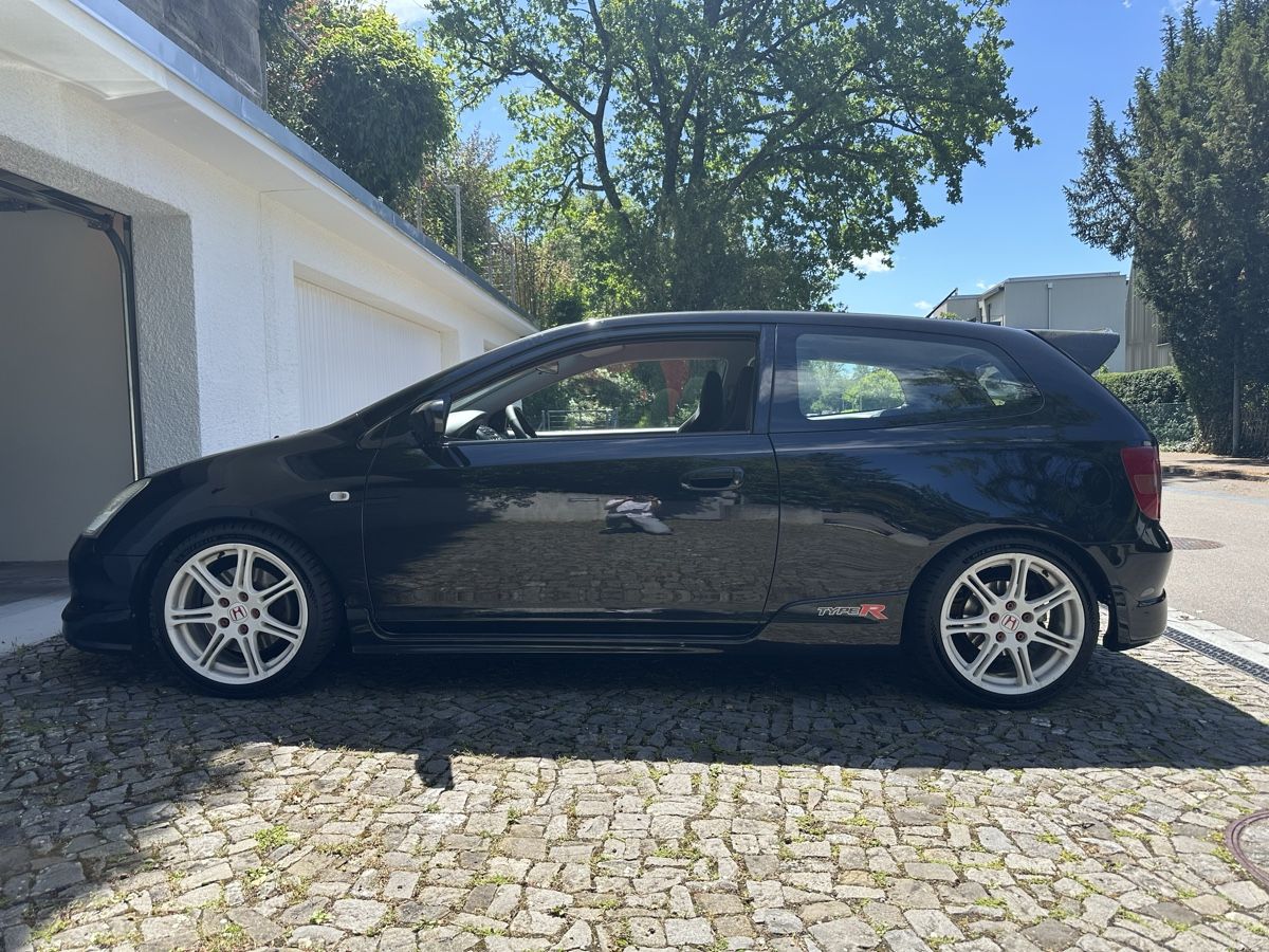 Honda Automobili: 2002 Honda Civic EP3 Type-R – Usato da Zürich venduto da hap_6tcr 1