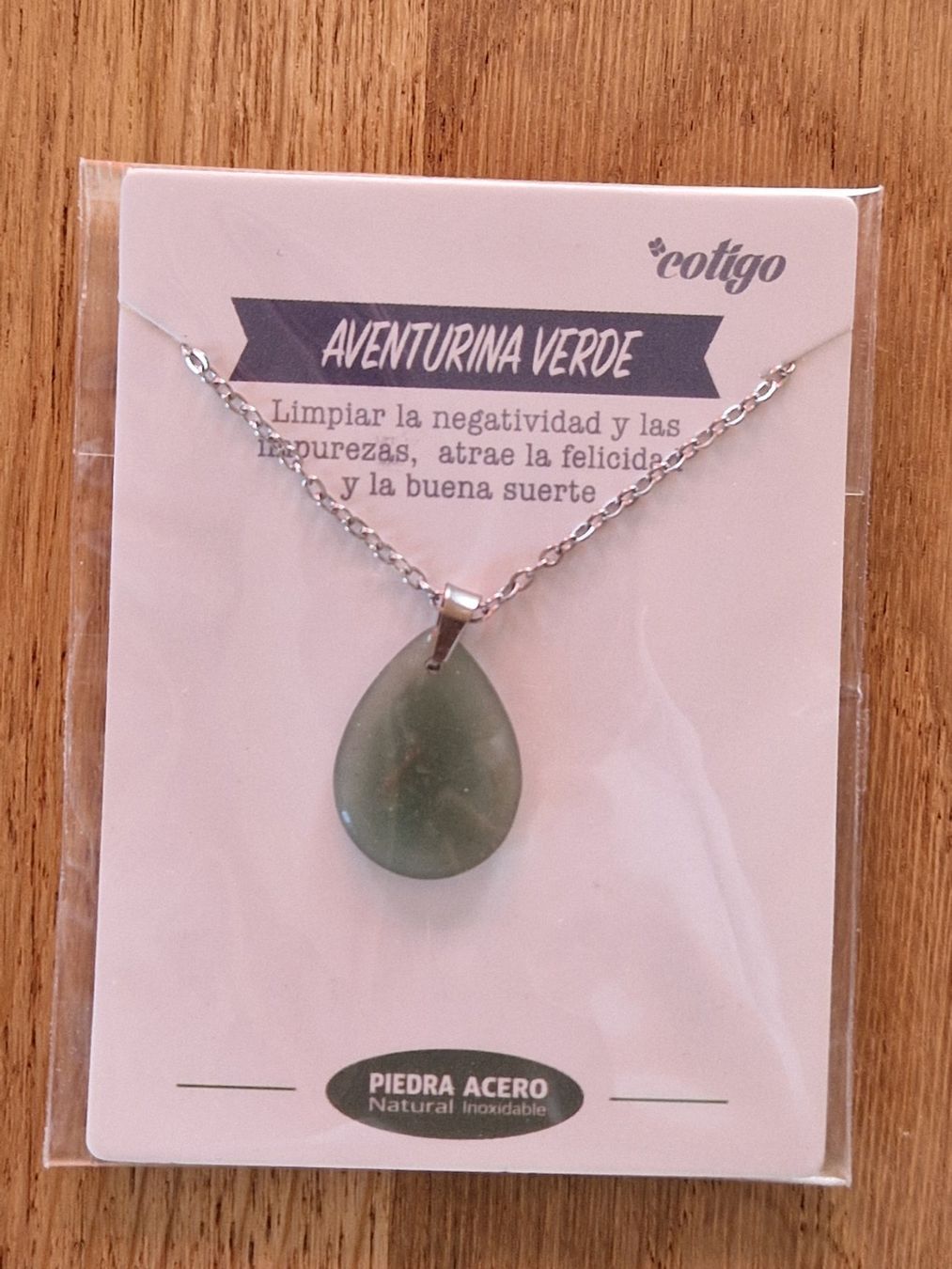 Catenine: Silbrige Kette mit grünen Stein – Nuovo e nell'imballaggio originale da Zürich venduto da yro_qvz7