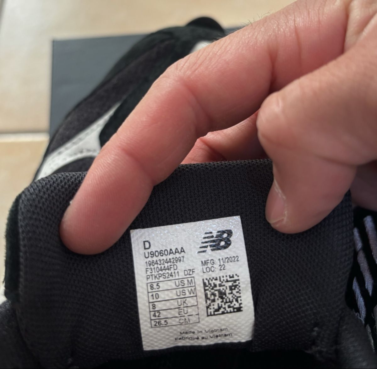 New Balance Herrenschuhe: NewBalance 9060 taille 42 – Gebraucht aus Denens von RomainSecondeMain 6