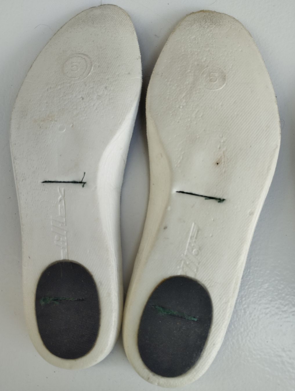 Herrenschuhe: Bally Suisse Einlegesohlen Grösse 5, 4 Stk – Gebraucht aus Ostermundigen von Dinge1 4
