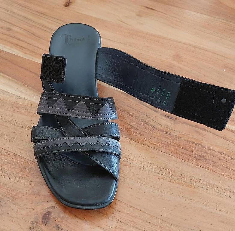 Scarpe da uomo: Sommerschuhe echt Leder, Gr. 42, Marke Think – Usato da Basel venduto da hbe_6gsv 2