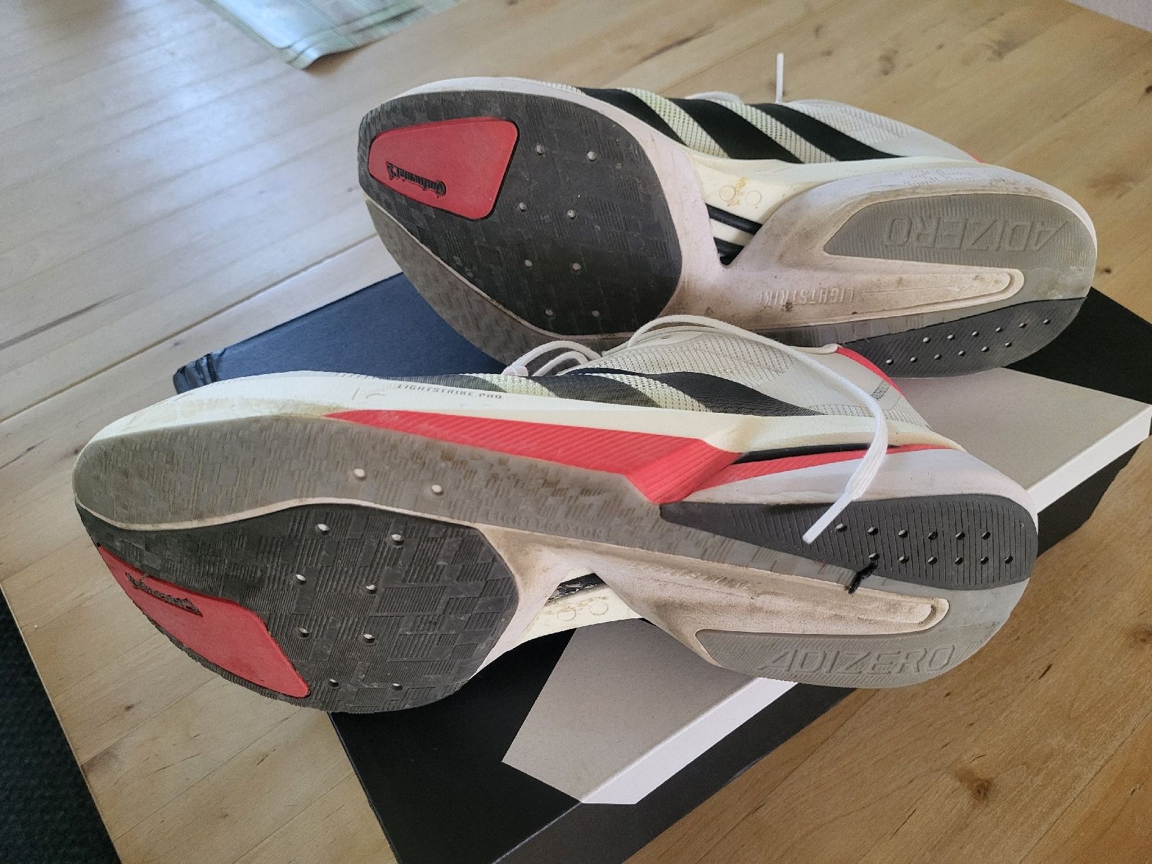 Adidas Scarpe da uomo: Adidas Adizero Boston 13 – Usato da Wohlen AG venduto da Runair 2