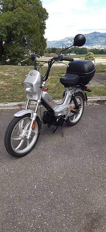 Tomos Mofas: Tomos Quadro E-Starter mit Revidiertem Motor – Gebraucht aus Gunten von chr_5zpy 1