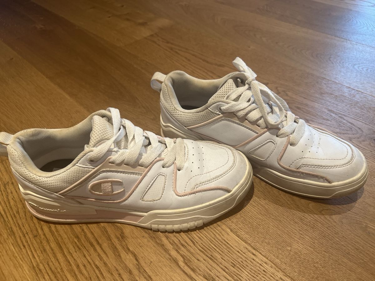 Champion Damenschuhe: Sneaker – Gebraucht aus Vogelsang AG von jodibru