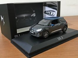 Citroën DS3 Phase II 2016-2019 dunkelgrau met. / türkis met.