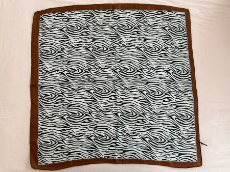 Scarf -Neu