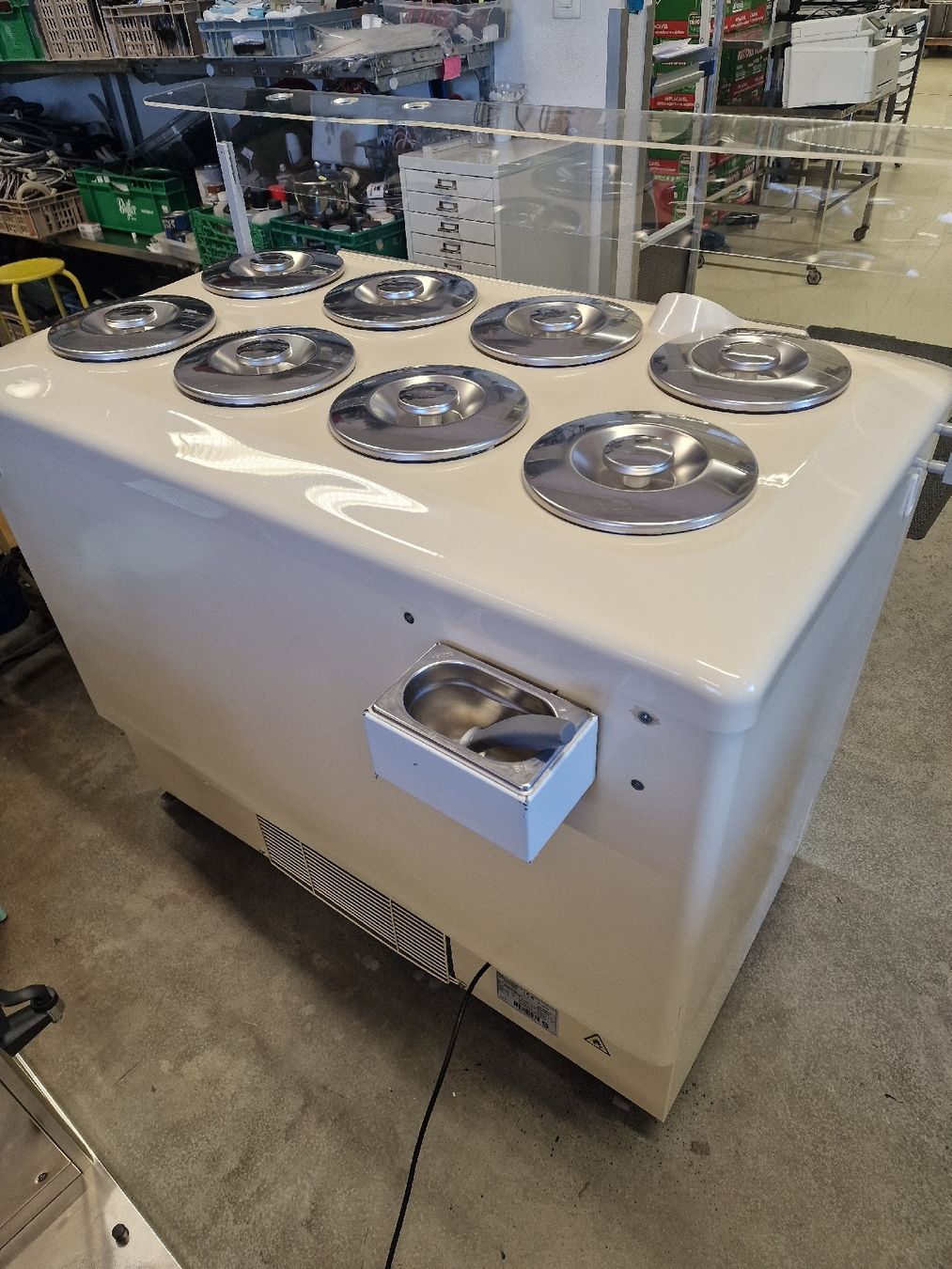 Elettrodomestici da cucina: Glace Vitrine – Usato da Niederwangen BE venduto da HasGastrobedarf 2