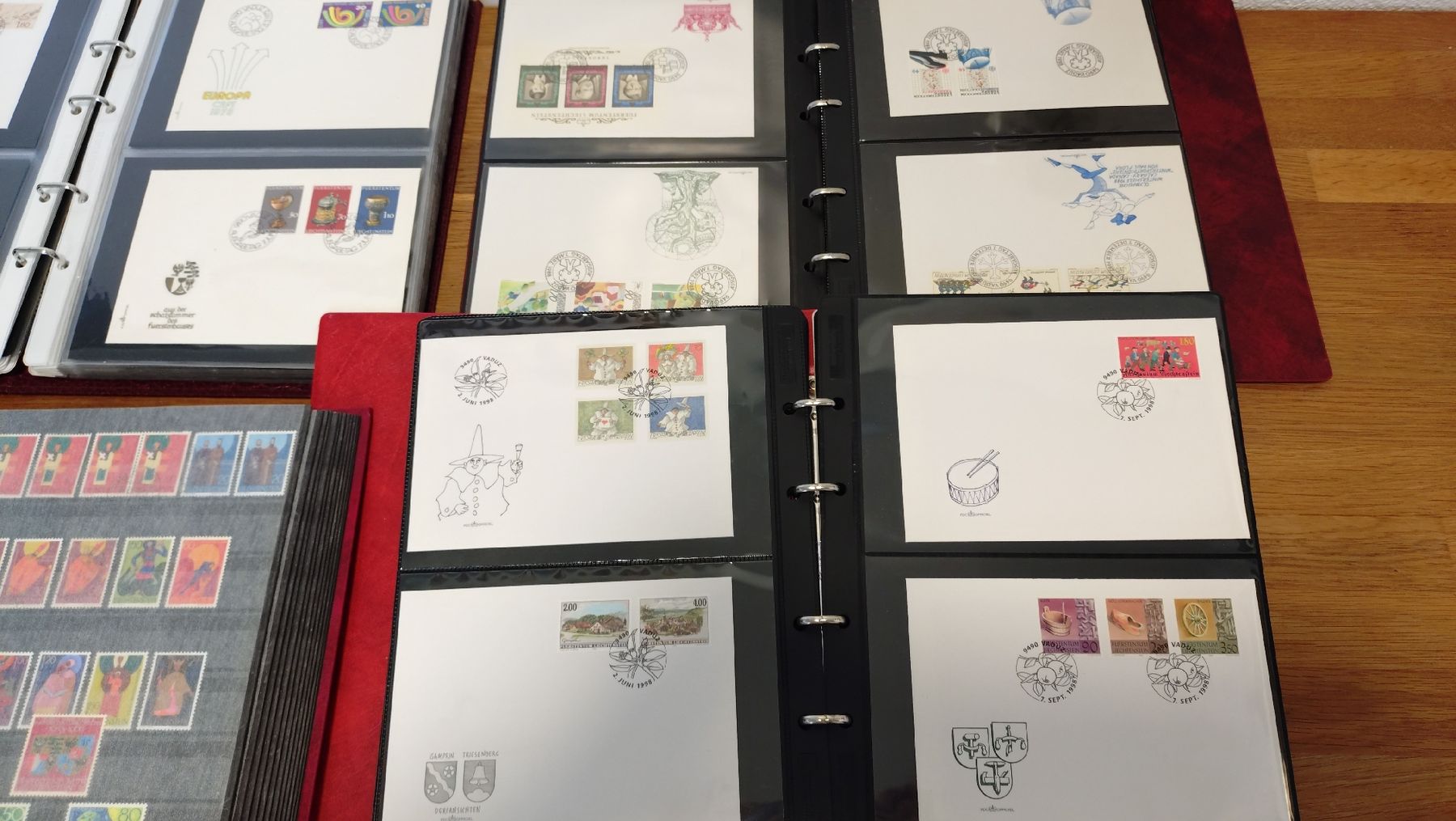 Tutti i francobolli: Fürstentum Liechtenstein Sammlung SBK 1300.-Fr – Usato da Tägerschen venduto da cupra81 6
