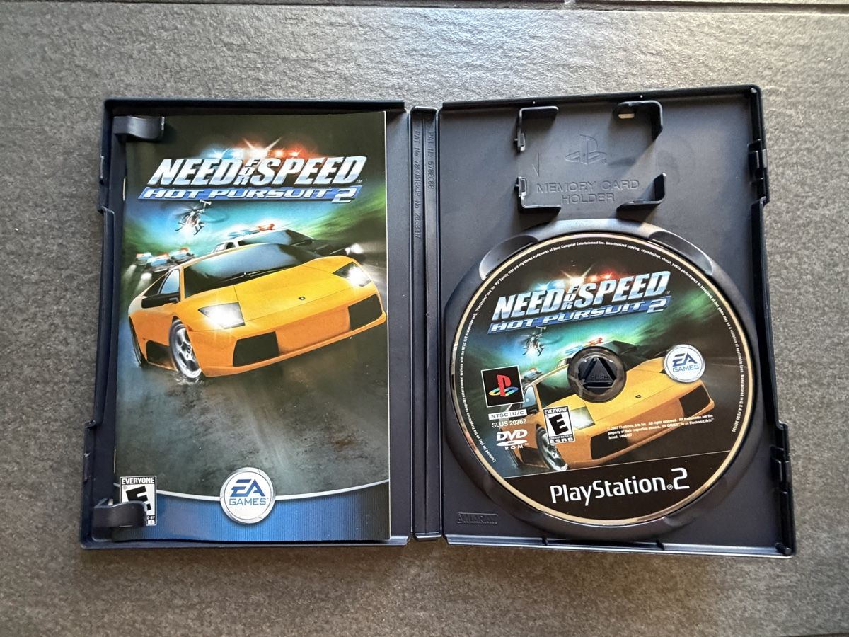 Sony Giochi: Need for Speed Hot Pursuit 2 PS2 NTSC – Usato da Zürich venduto da cENS0R 2