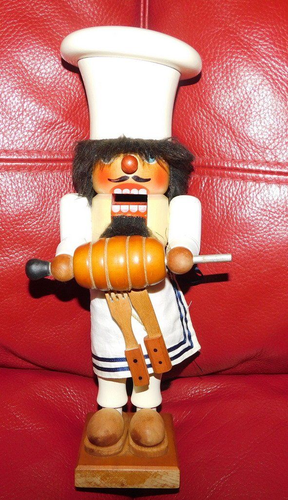 Statuette: Nussknacker, H 31 cm – Usato da Villnachern venduto da Schnugelchen