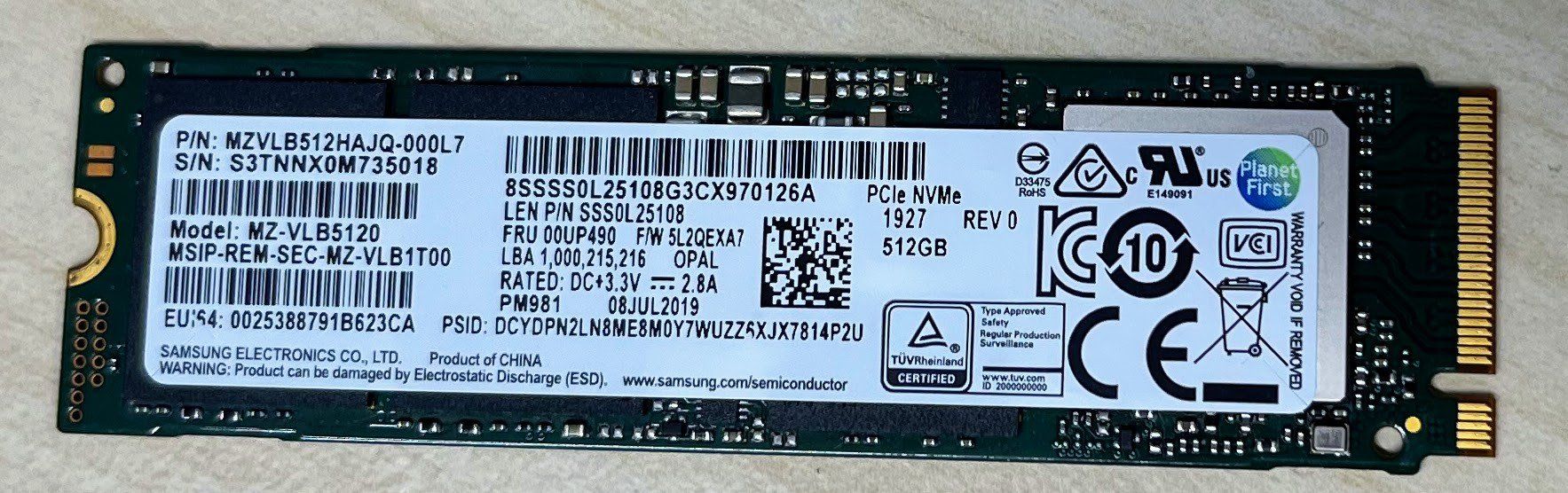 Samsung Dischi rigidi: Samsung M.2 SSD 512GB NVMe OPAL – Usato da Wädenswil venduto da Mr2spock