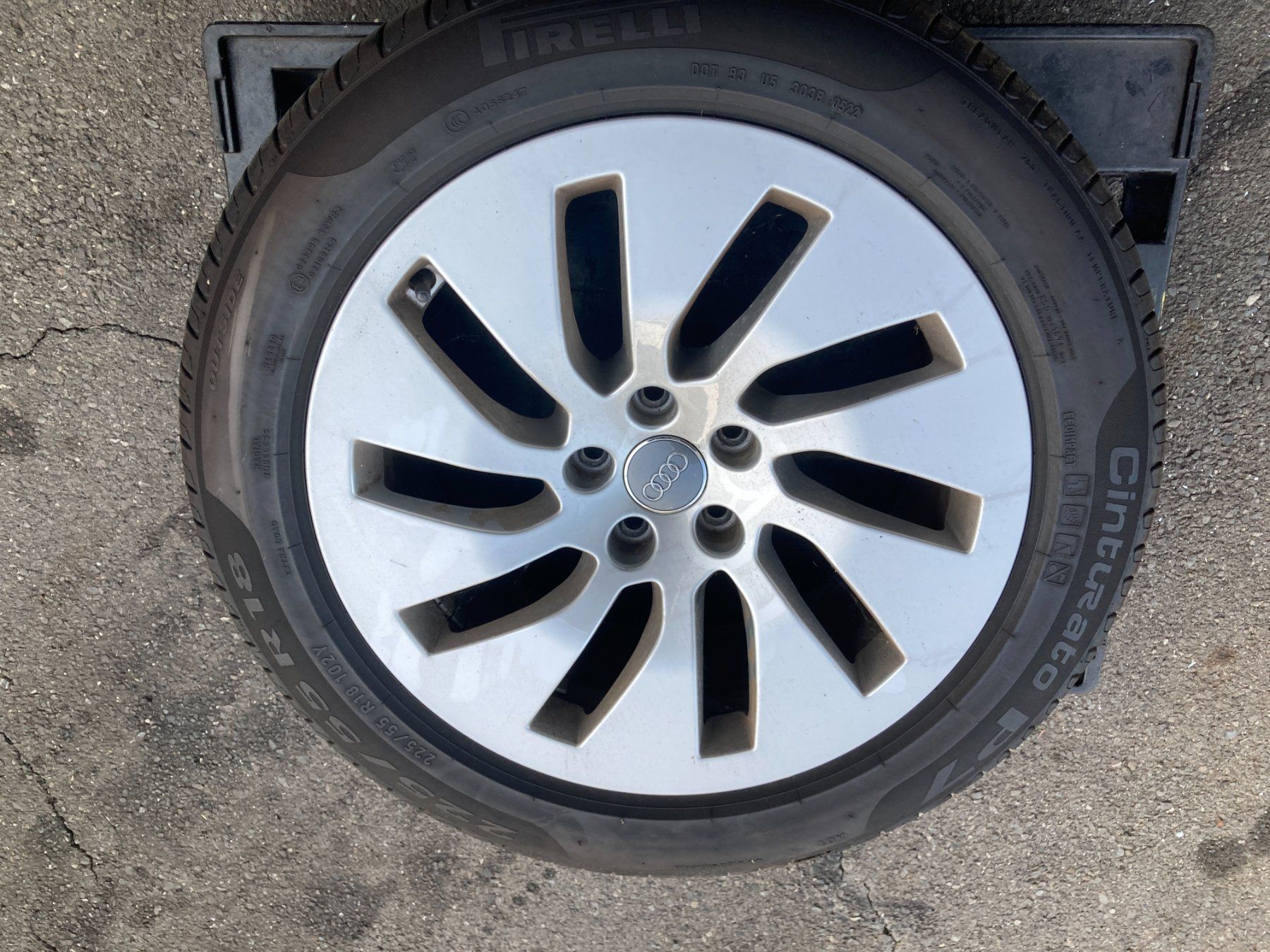 Audi Pneumatici & Ruote complete: Audi A7 Sommerräder 225/55R18 – Usato da Cham venduto da WB2223 4