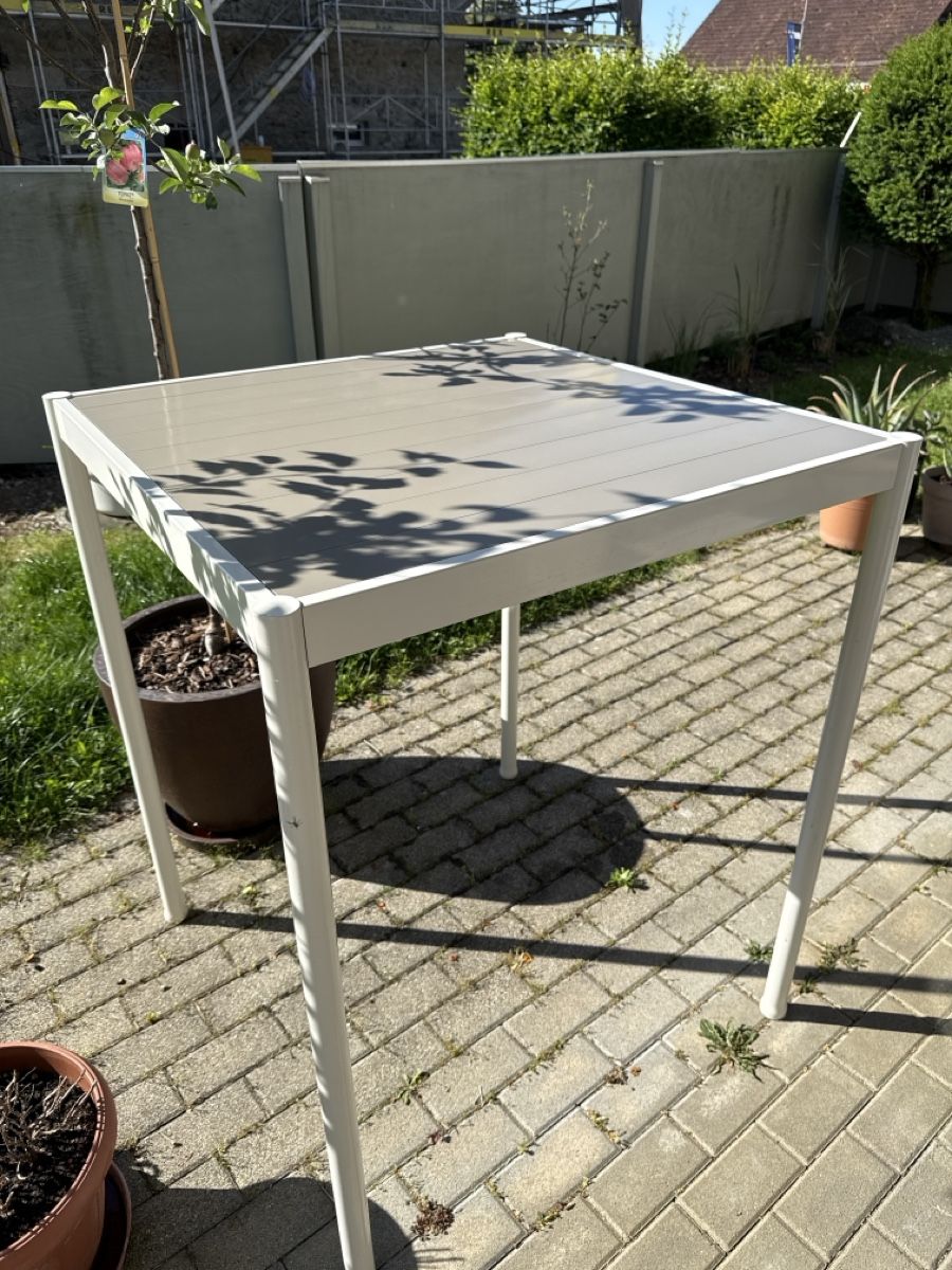 Ikea Tavoli: Ikea Gartentisch (Bartisch) Segerön Serie – Usato da Künten venduto da Tambegiuseppe