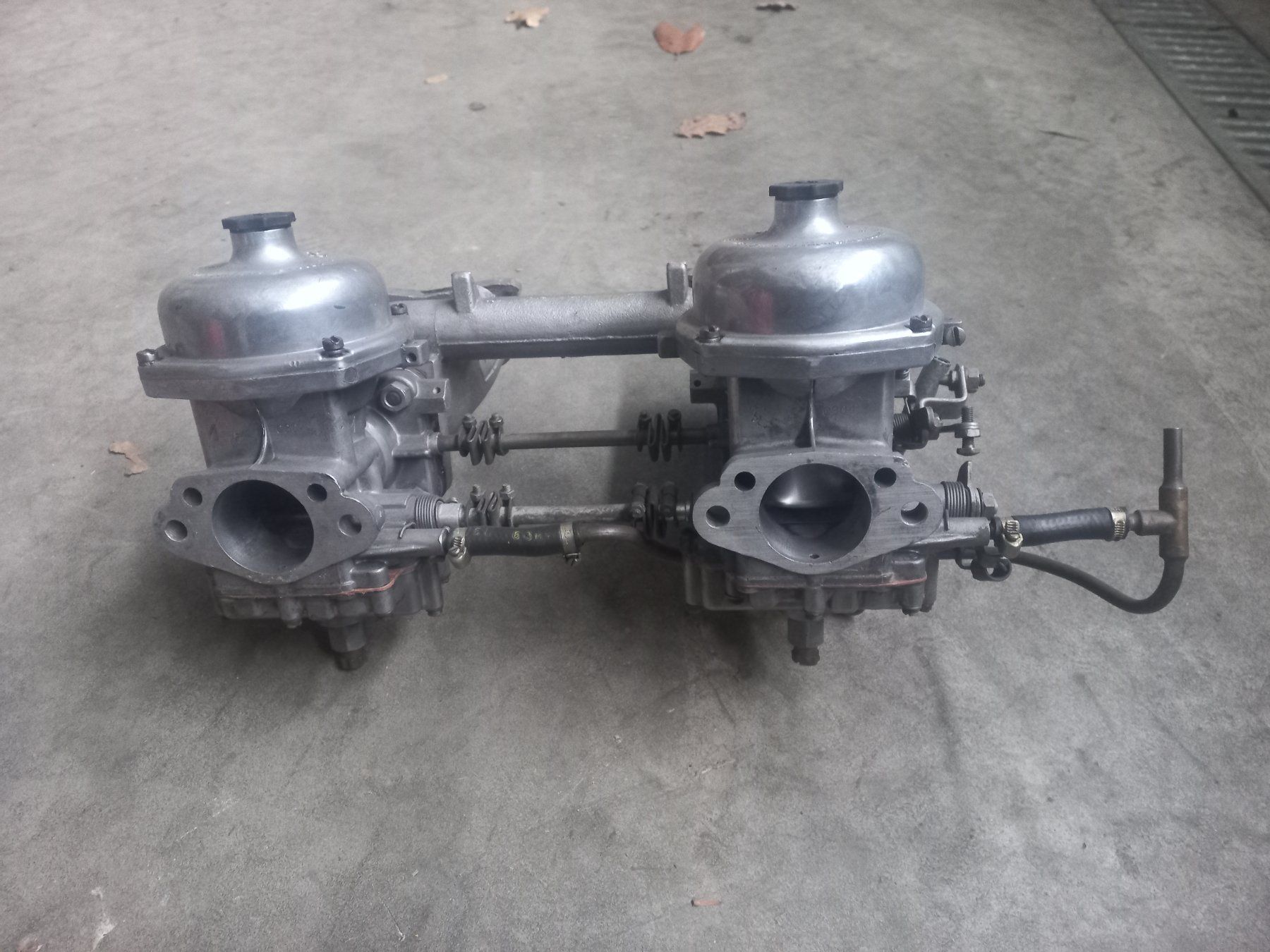 Triumph Tutti pezzi di ricambio auto: Oldtimer Stromberg 175CD  - Doppelvergaser Anlage Triumph TR – Usato da CH - DULLIKEN venduto da swissclassicparts 1
