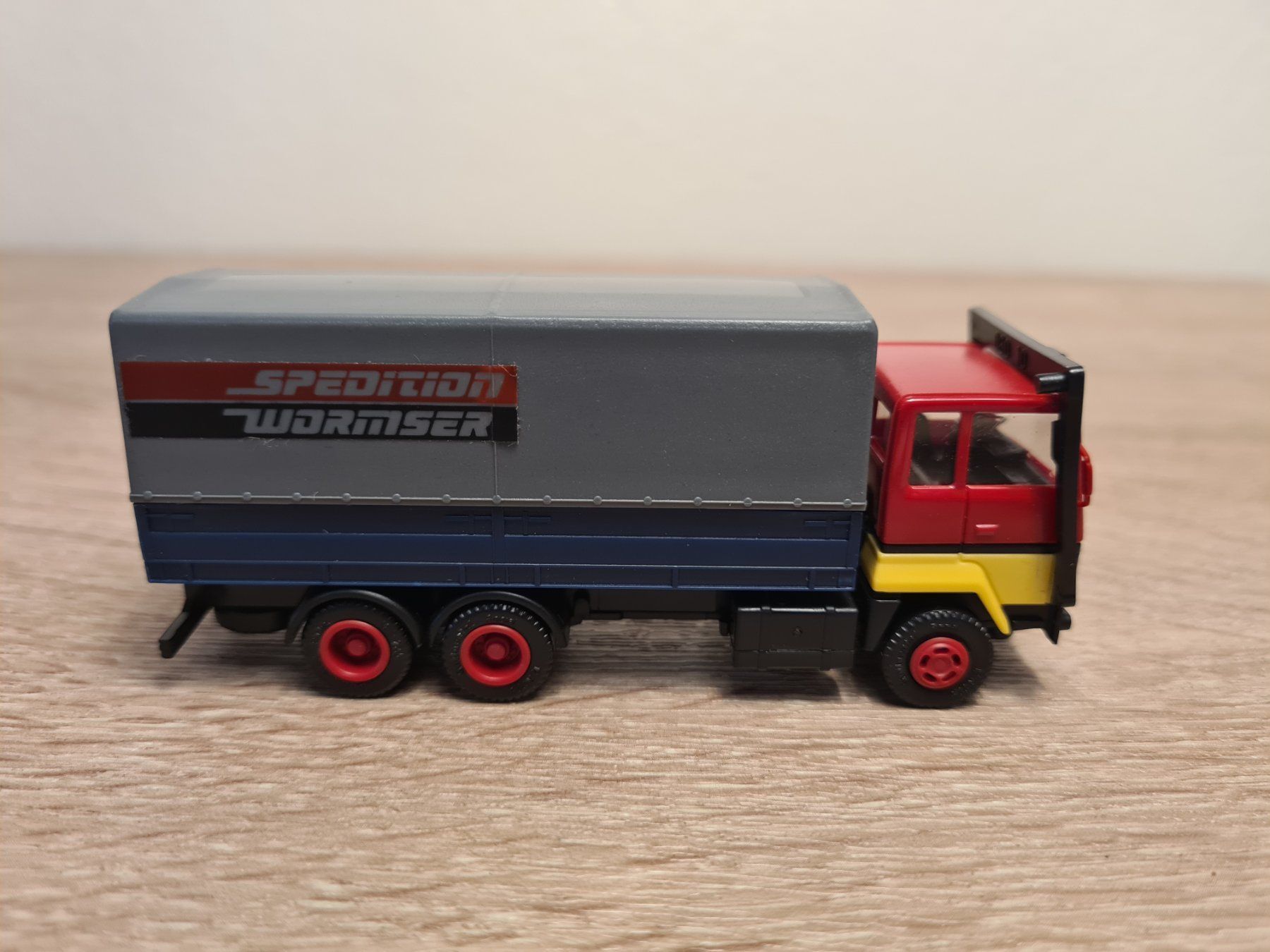 Herpa Modellautos: Herpa LKW Spedition Wormser H0 – Gebraucht aus St-Aubin-Sauges von  1