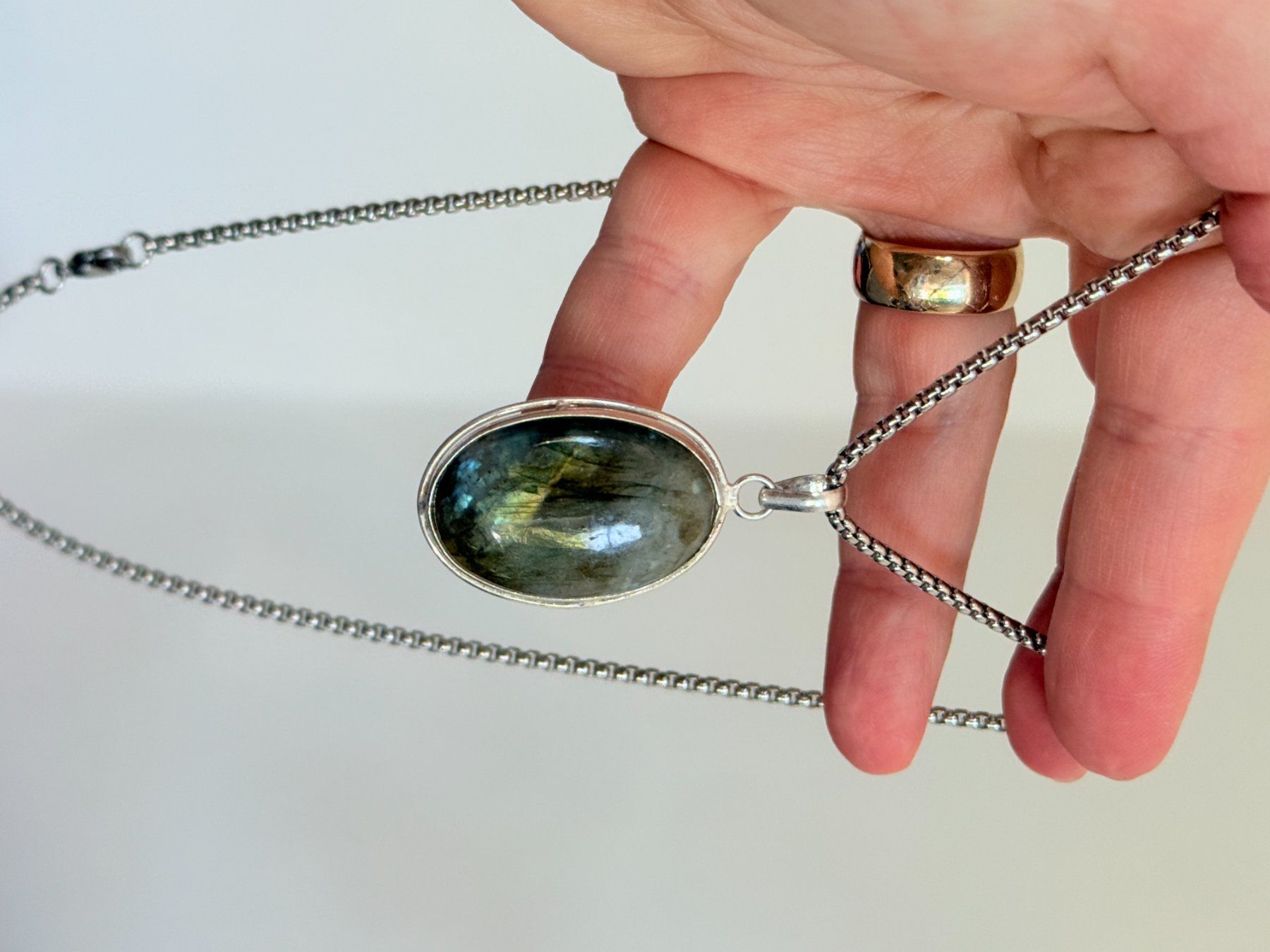 Catenine: Pendentif Labradorite - Élégance & Mystère ✨ – Nuovo e nell'imballaggio originale da Genève venduto da AWWA 5