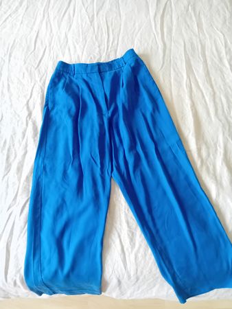 MNG Kobaltblaue Hose, wide-leg , Größe 36