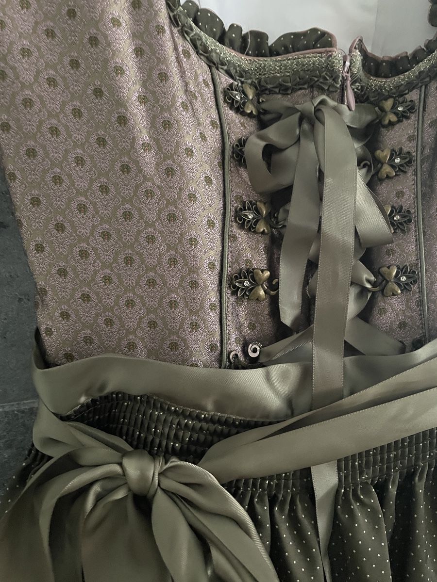 Krüger Vestiti: Dirndl Krüger – Usato da Wagen venduto da ba_ri 2