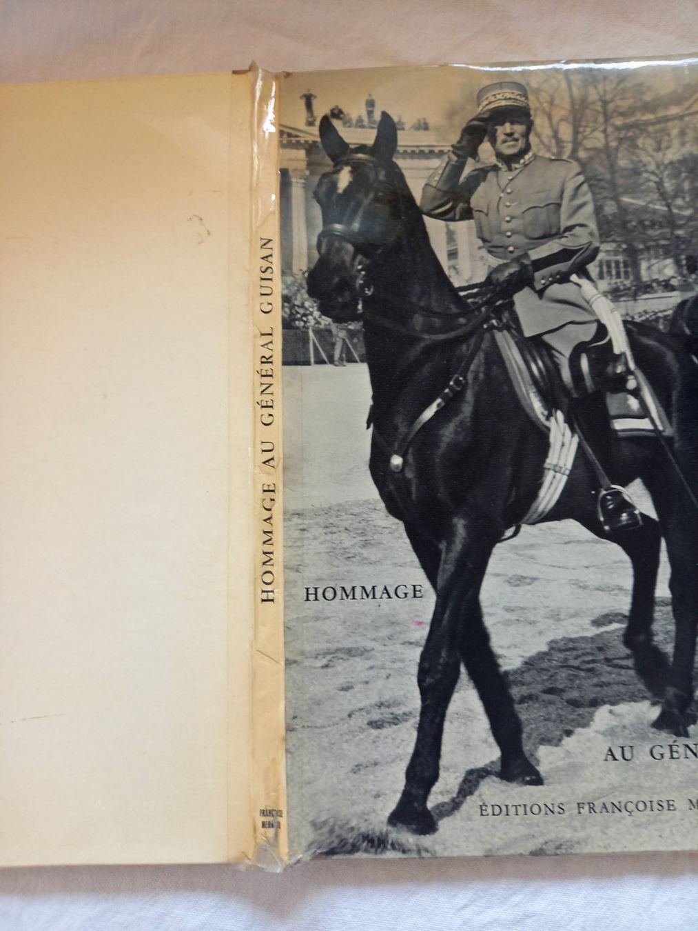 Bücher: Hommage au Général Guisan, 1960 – Gebraucht aus Rossens FR von Souris1 9