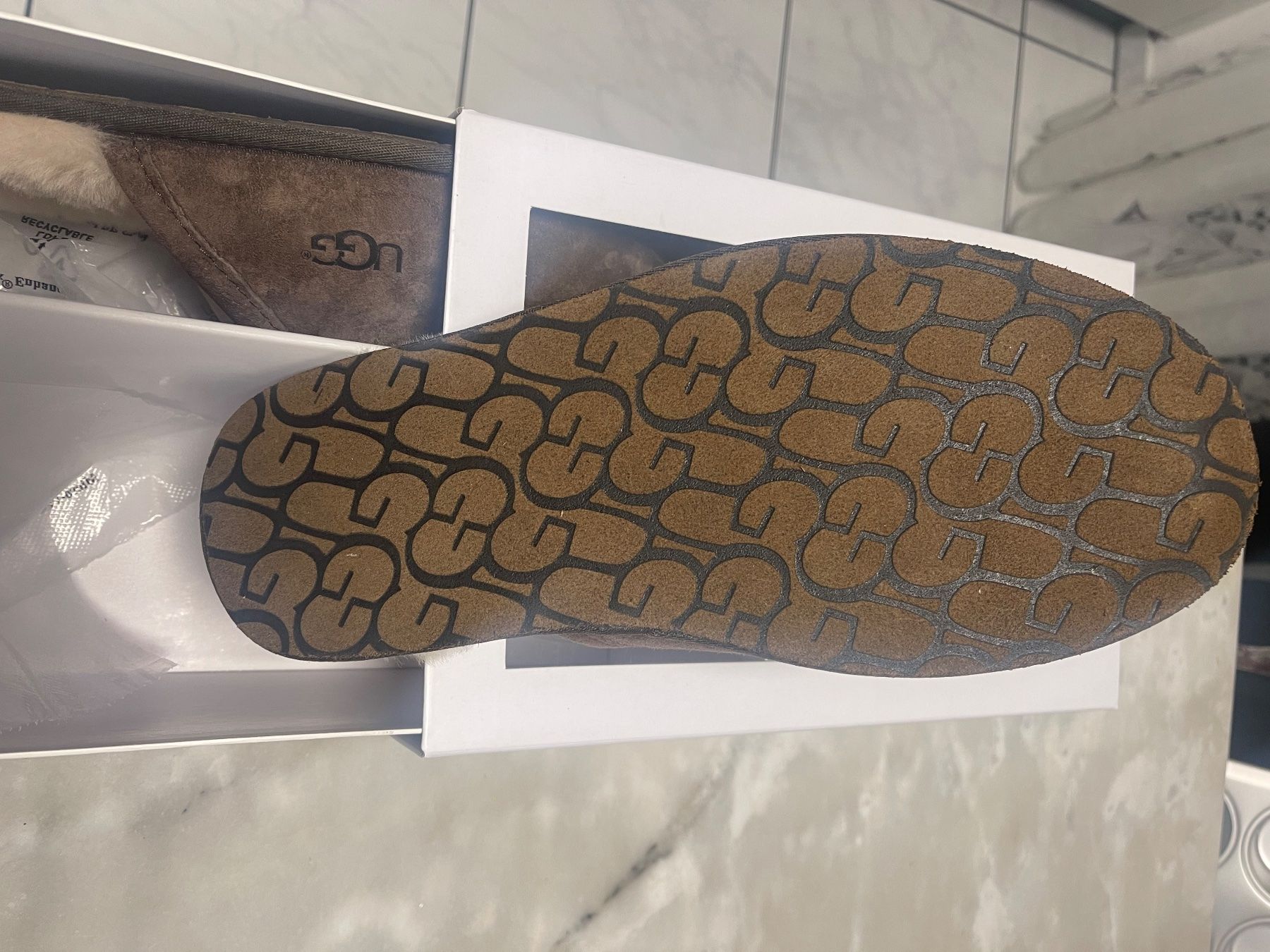 Ugg Scarpe da uomo: UGG HAUSSCHUHE – Nuovo e nell'imballaggio originale da Fislisbach venduto da Brandopfer810 4