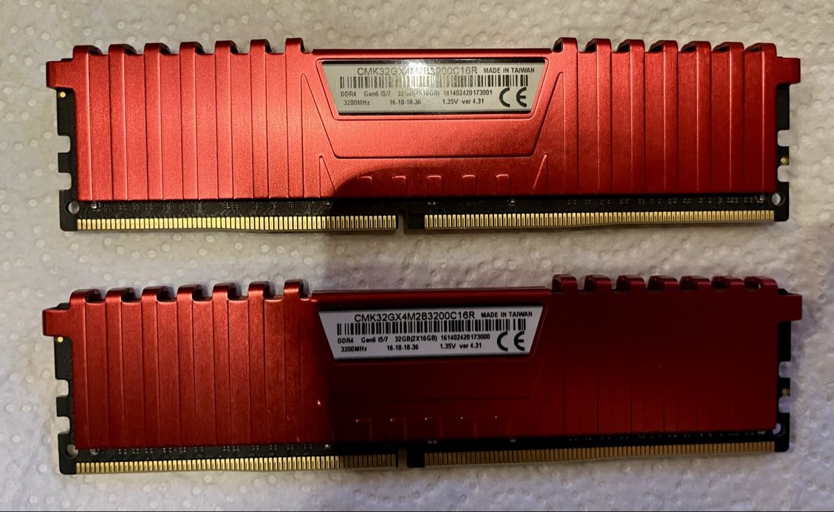 Corsair Vengeance LPX 32GB (2x16GB) DDR4 3200MHz Rot (Gebraucht) in ...