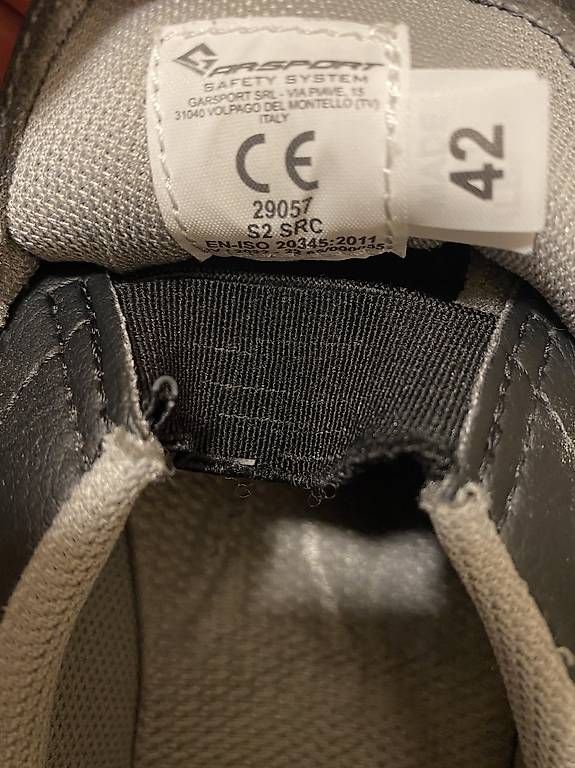 Scarpe da uomo: Chaussure de cuisinier  – Usato da Lausanne venduto da rom_55mn 2