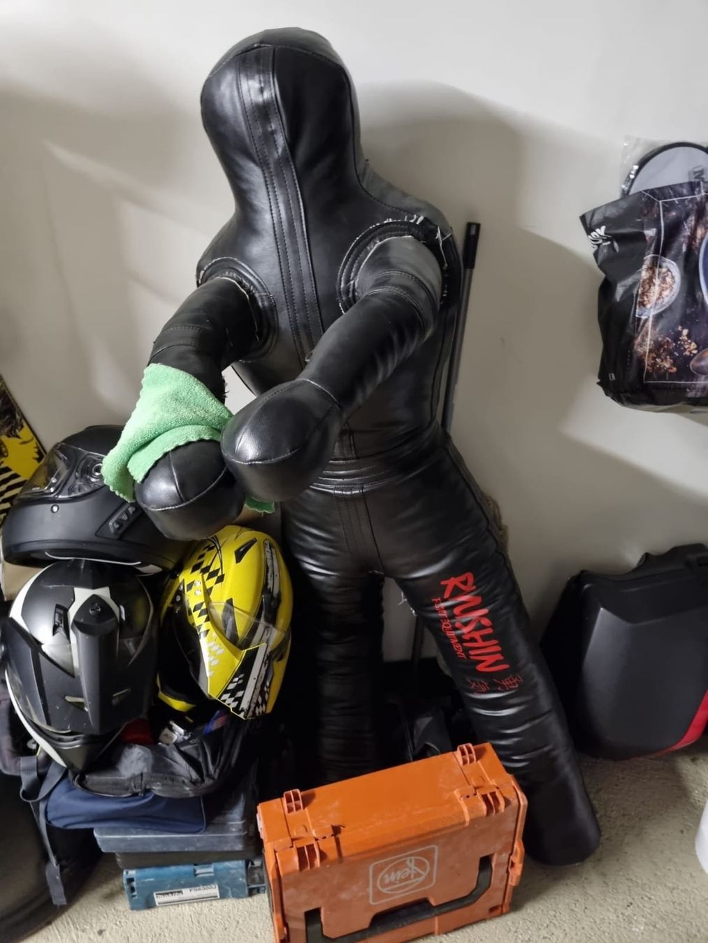 Sacchi da boxe: Fight buddy boxing bag – Usato da Rougemont venduto da eas_7t8m 1