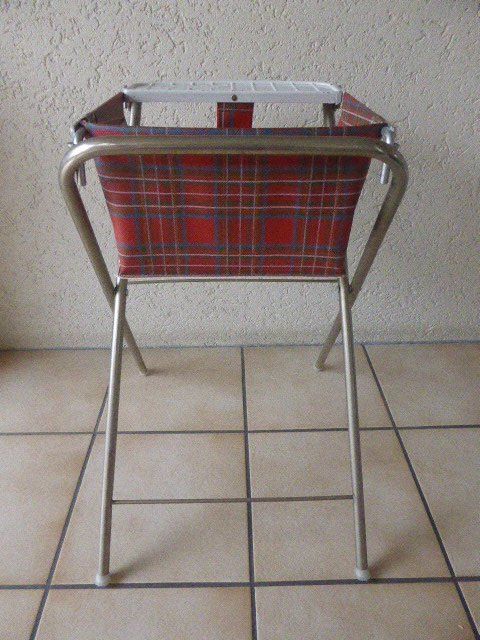 Giocattoli: Puppen Hochstuhl/Sitzli Vintage – Usato da Hitzkirch venduto da kleinerbaer01 3