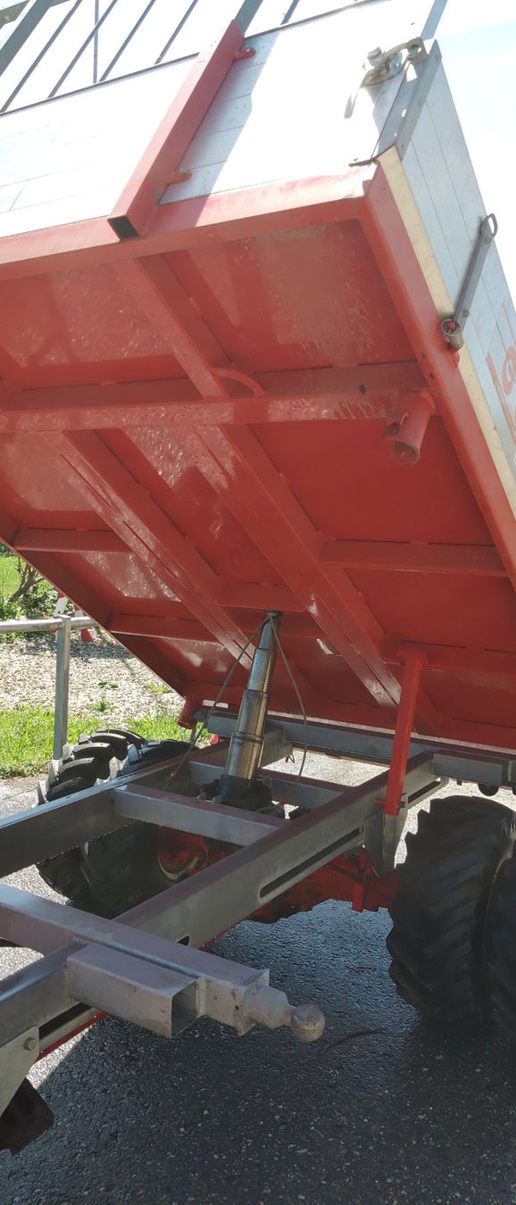 Aebi Trattori: Aebi TP35 mit 3Seiten Kipperbrücke – Usato da Siat venduto da Ramaeder 5