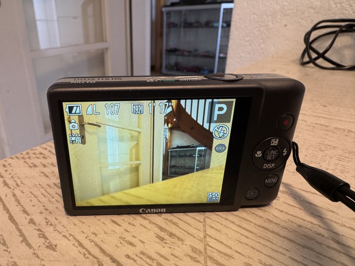 Canon Kamera: Canon ixus 115 hs Digitalkamera – Gebraucht aus Zunzgen von milesdavis76 4