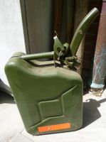 Benzinkanister / Kanister 10 L Militär Armee