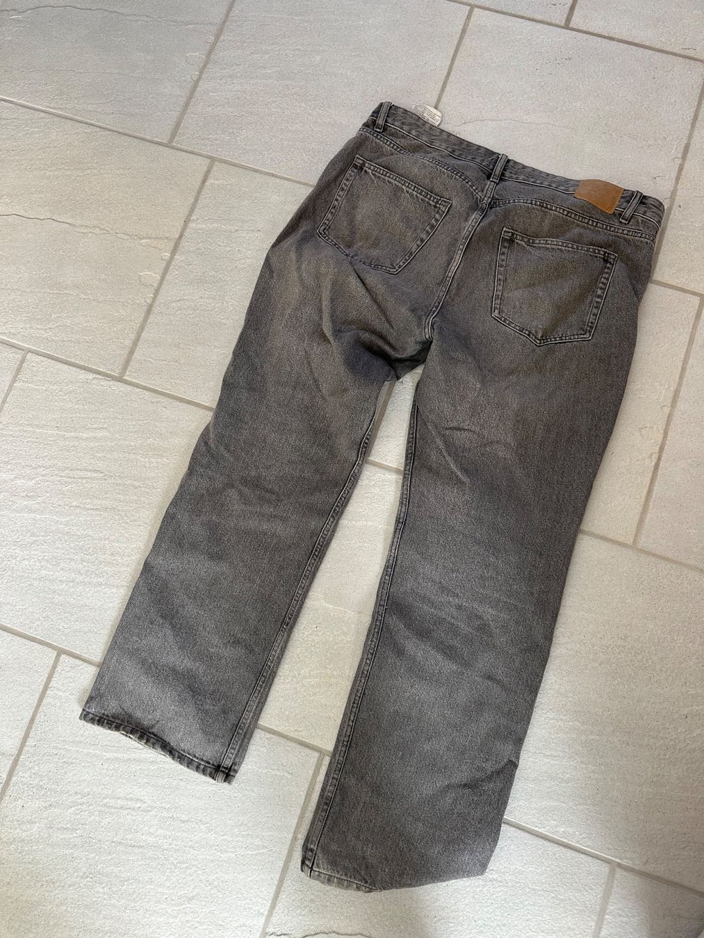 Pull&Bear Jeans: Graue Jeans – Usato da Pfäffikon ZH venduto da bingo74 2