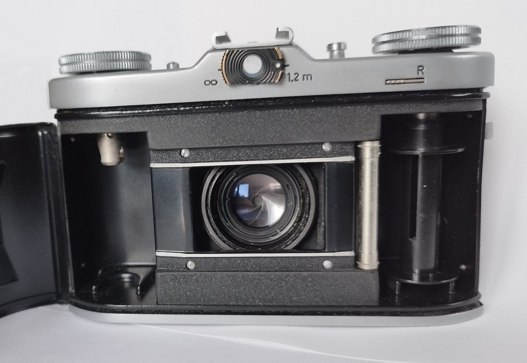 Zeiss Fotocamera: Zeiss Ikon Nettar u. Belca – Difettoso da Himmelried venduto da Monetron 8