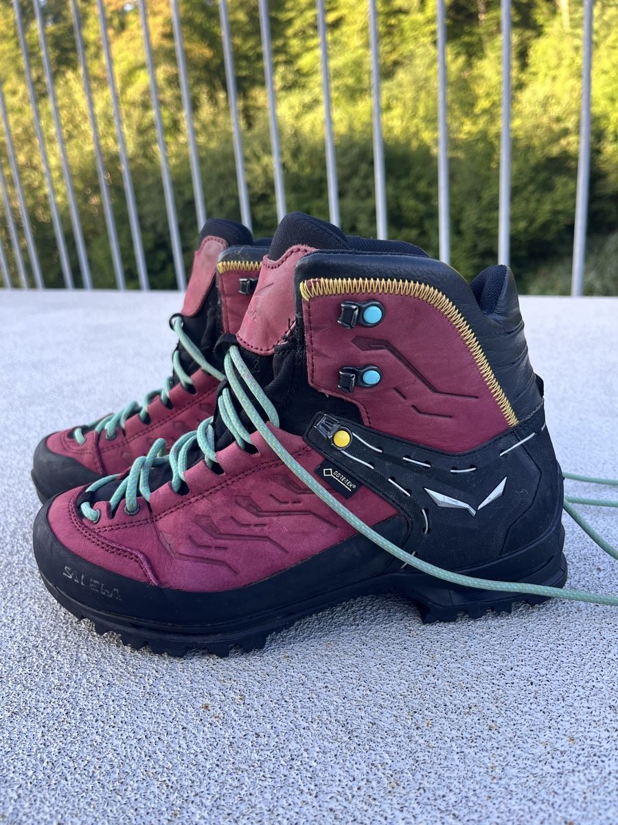 Salewa Scarpe da donna: Salewa Damen Wanderschuh – Usato da Effretikon venduto da Michelle.rthl 1