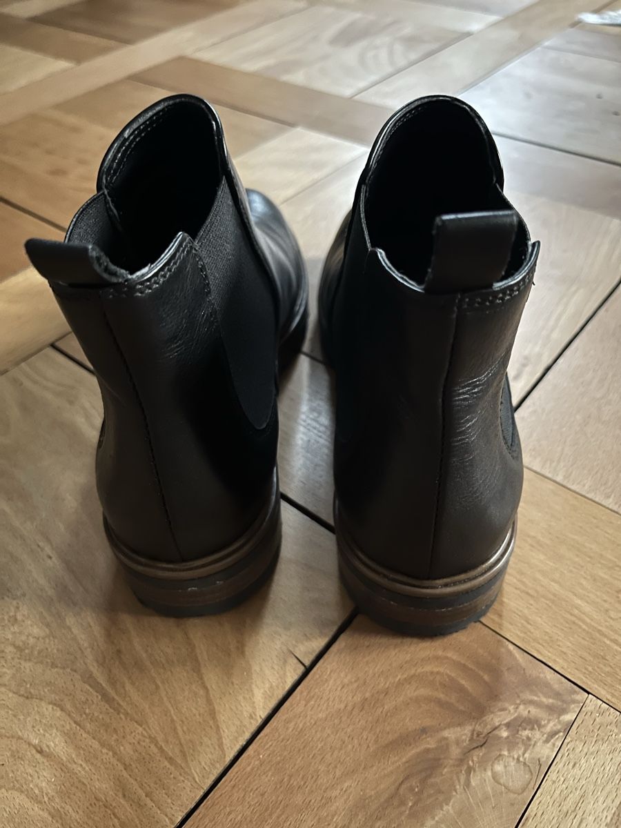 Scarpe da donna: Stefeletten Leder – Usato da Winterthur venduto da ili_r8rh 1