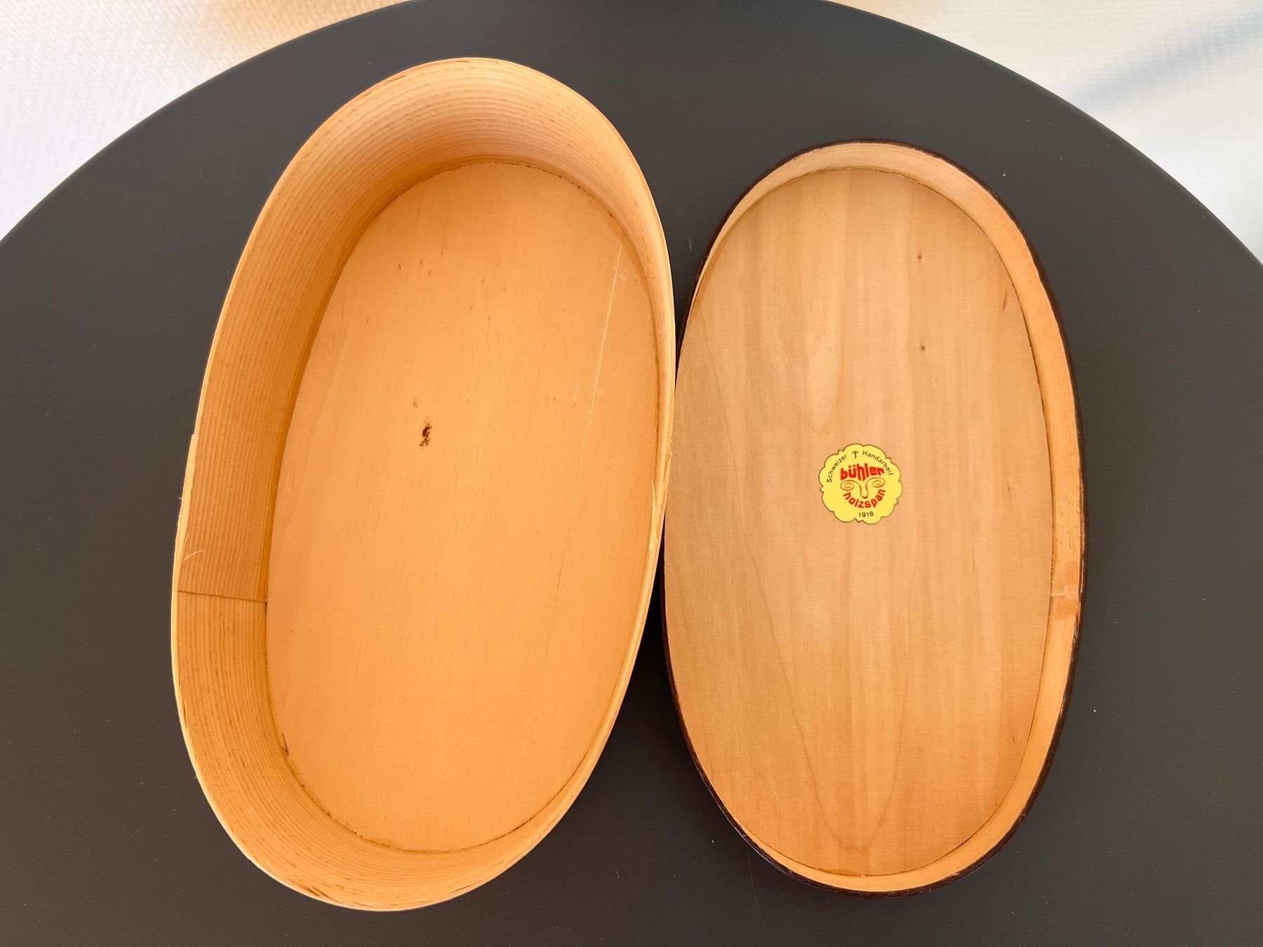Tutte le decorazioni: Bühler Holzspan Dose, Handarbeit, Schweizer Tracht, Top! – Usato da Arbon venduto da mei_cnd6 5