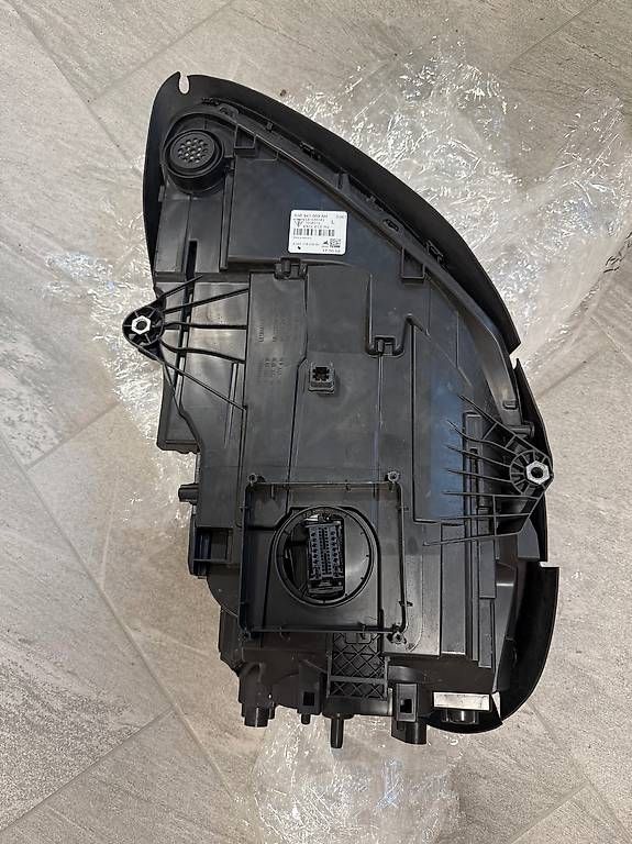 Porsche Fari: LED Scheinwerfer links Porsche Macan 95B.941.009.AH – Usato da Zofingen venduto da nic_nzl5 4