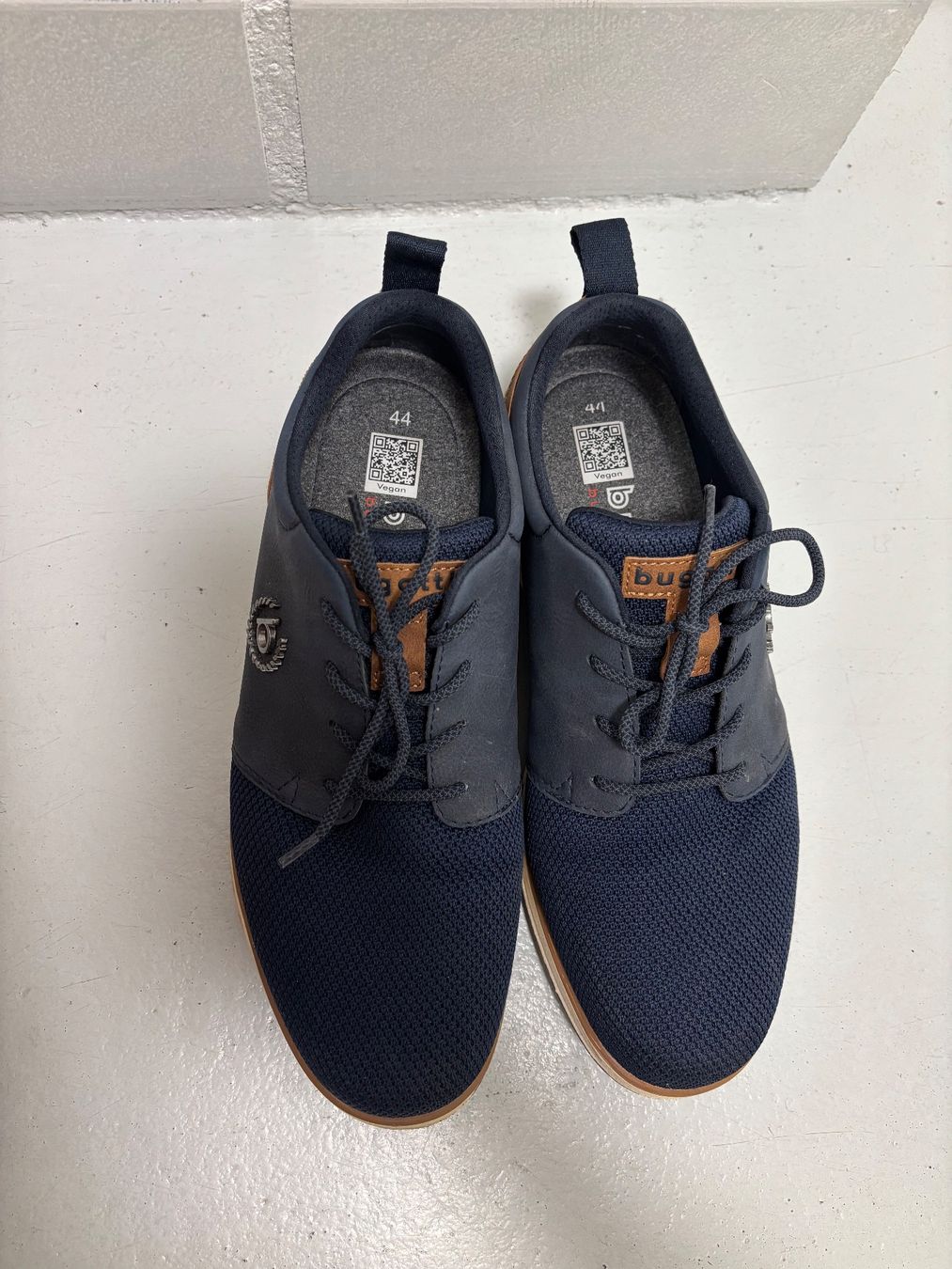 Bugatti Scarpe da uomo: Bugatti Herrenschuhe, 44, neuwertig – Usato da Ueberstorf venduto da ori_98gq 3