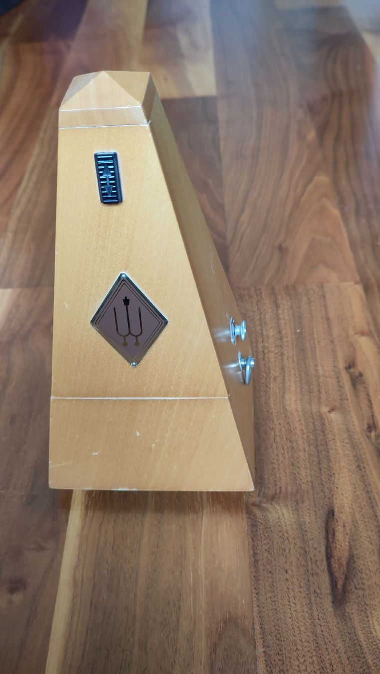 Strumenti musicali: Metronom Wittner Maelzel Holz mit Glocke – Usato da Kloten venduto da Guappina 5