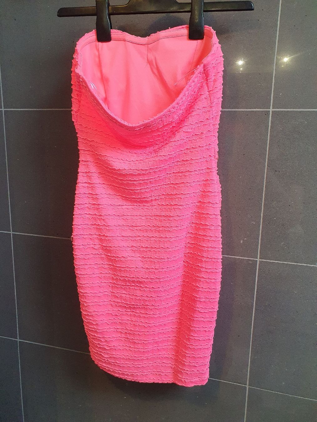 Vestiti: Robe – Usato da Gland venduto da ozl_y9tq 1