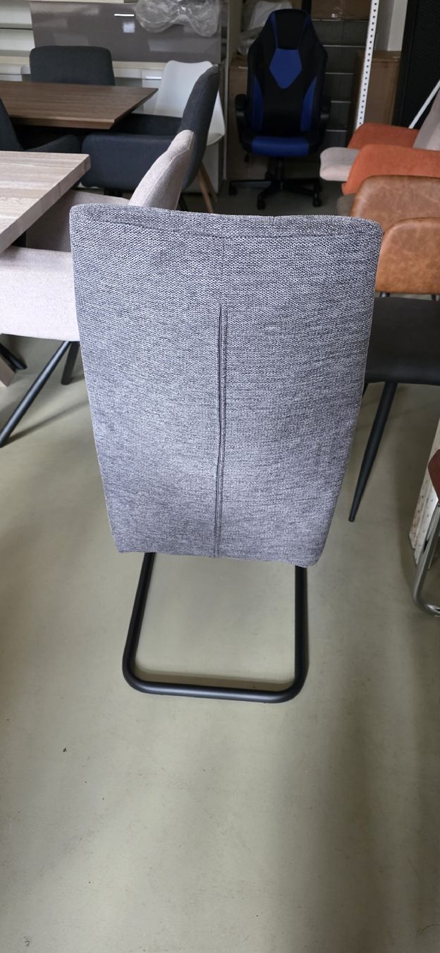 Chaises: Stuhl neu Pro Stk, 60chf. – Neuf avec emballage d'origine à Lützelflüh-Goldb par Rampenverkauf_72_ 2