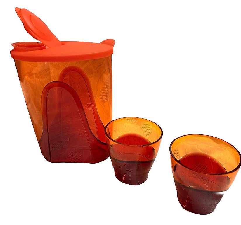 Contenitori & Simili: Tupperware Eleganzia Krug & 2 Becher  – Usato da Bellikon venduto da Schwoscht