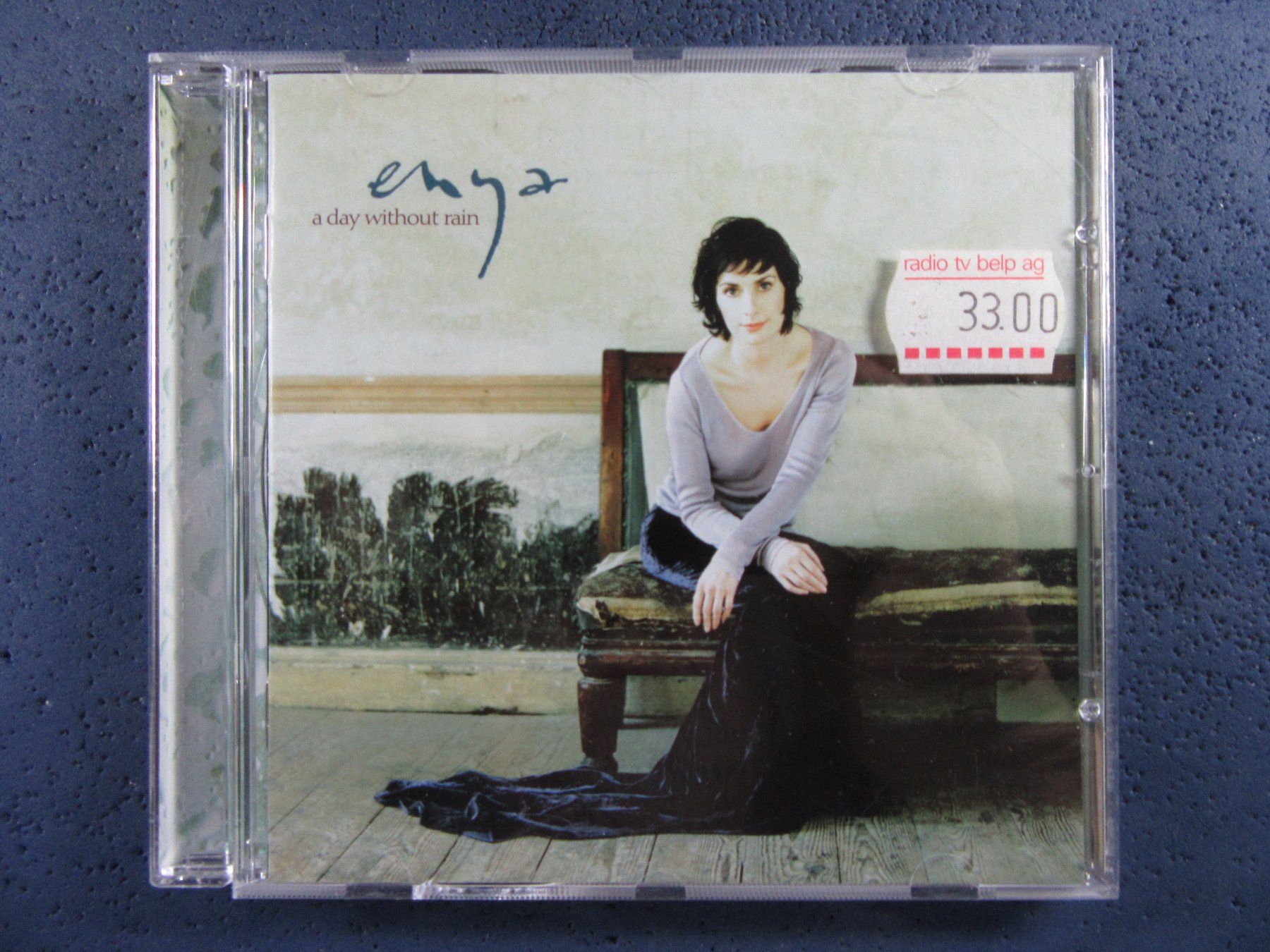 CD: ENYA  CD  " A DAY WITHOUT RAIN " – Usato da Ettingen venduto da Hausi4711