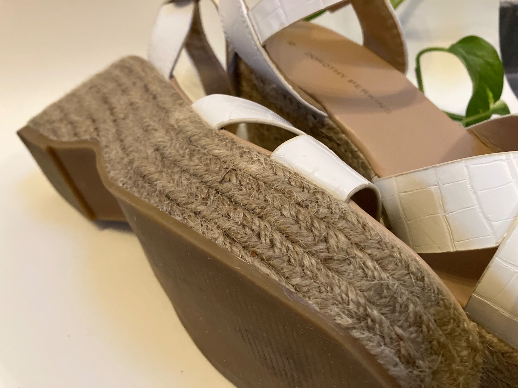 Dorothy Perkins Scarpe da donna: Plateau Sandalen weiss mit Absatz – Usato da Baden venduto da Hikaruu 4