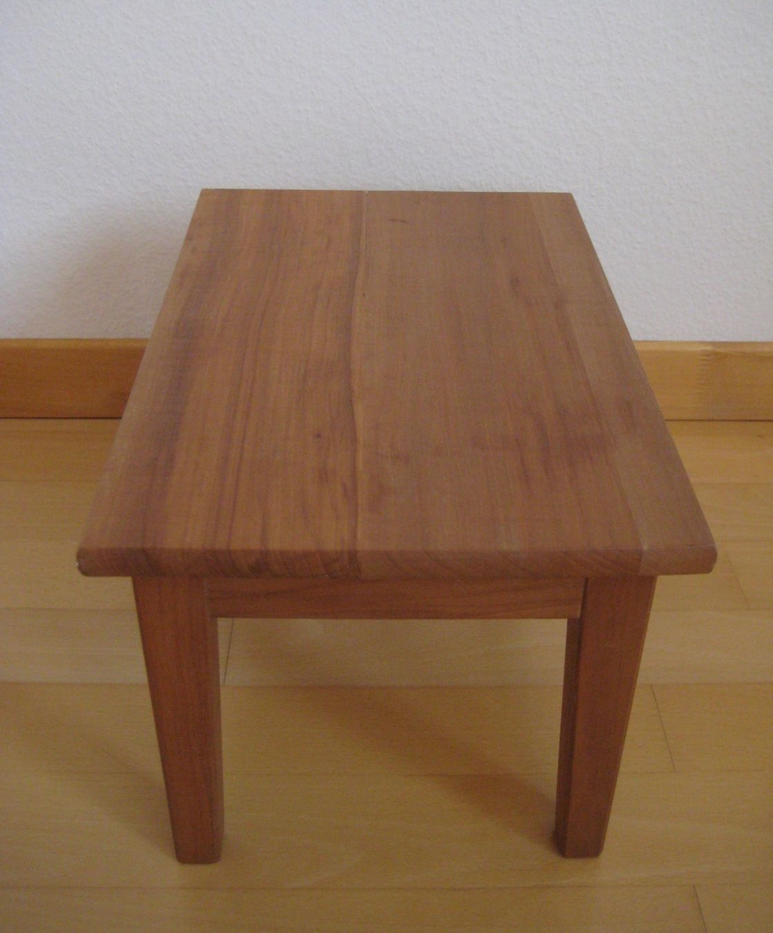 Hocker: Älterer Schemel Schemeli Hocker / Kirschbaum Holz – Gebraucht aus Langendorf von Happy11 2