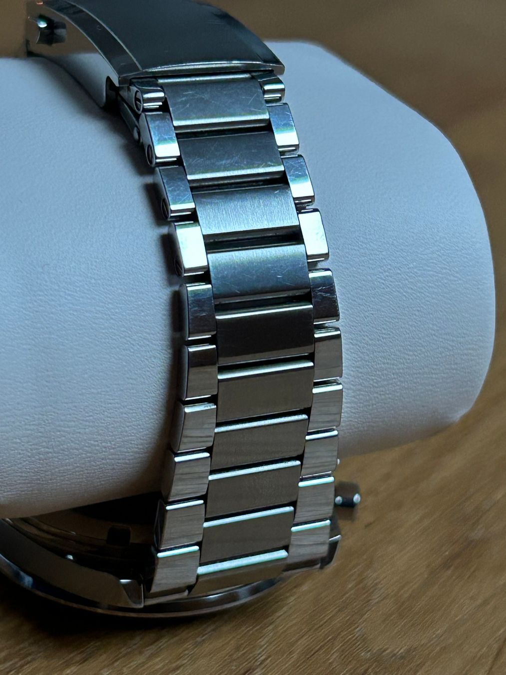 Omega Uhren: Omega Speedmaster ’57 Co-Axial Master Chronometer – Gebraucht aus Thalheim AG von Malili 5