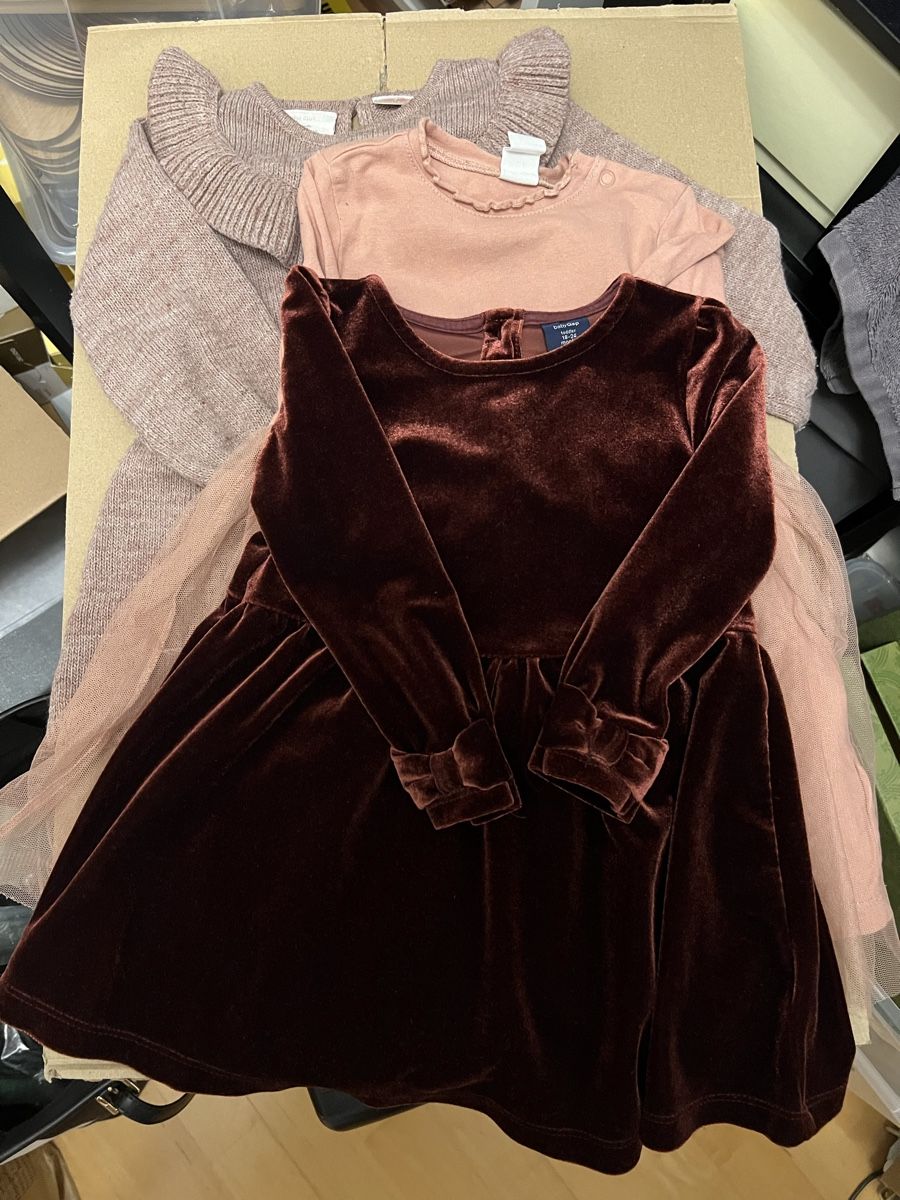 Lotti & Set di vestiti: Kleiderset 80/86 – Usato da Toffen venduto da Vanessa_Germann