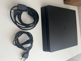 PlayStation PS4 Slim